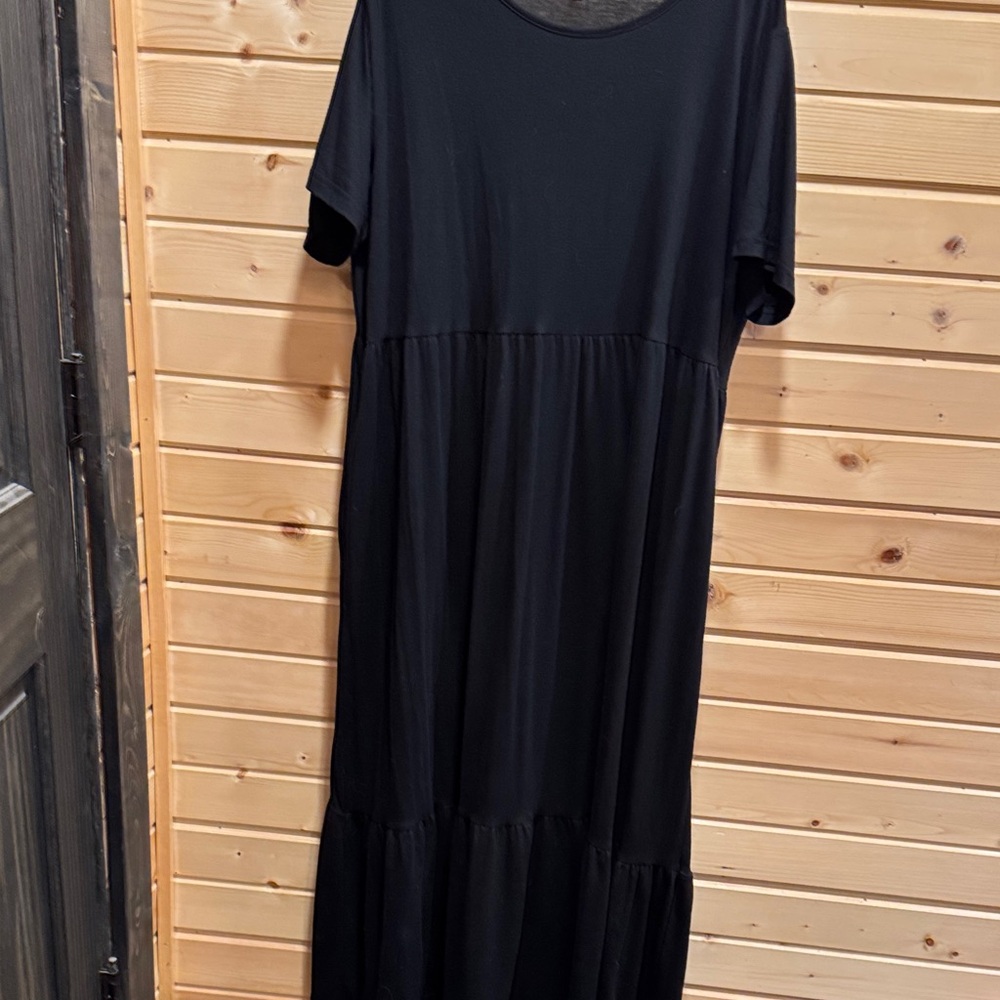Amazon Elegant Black Maxi Dress